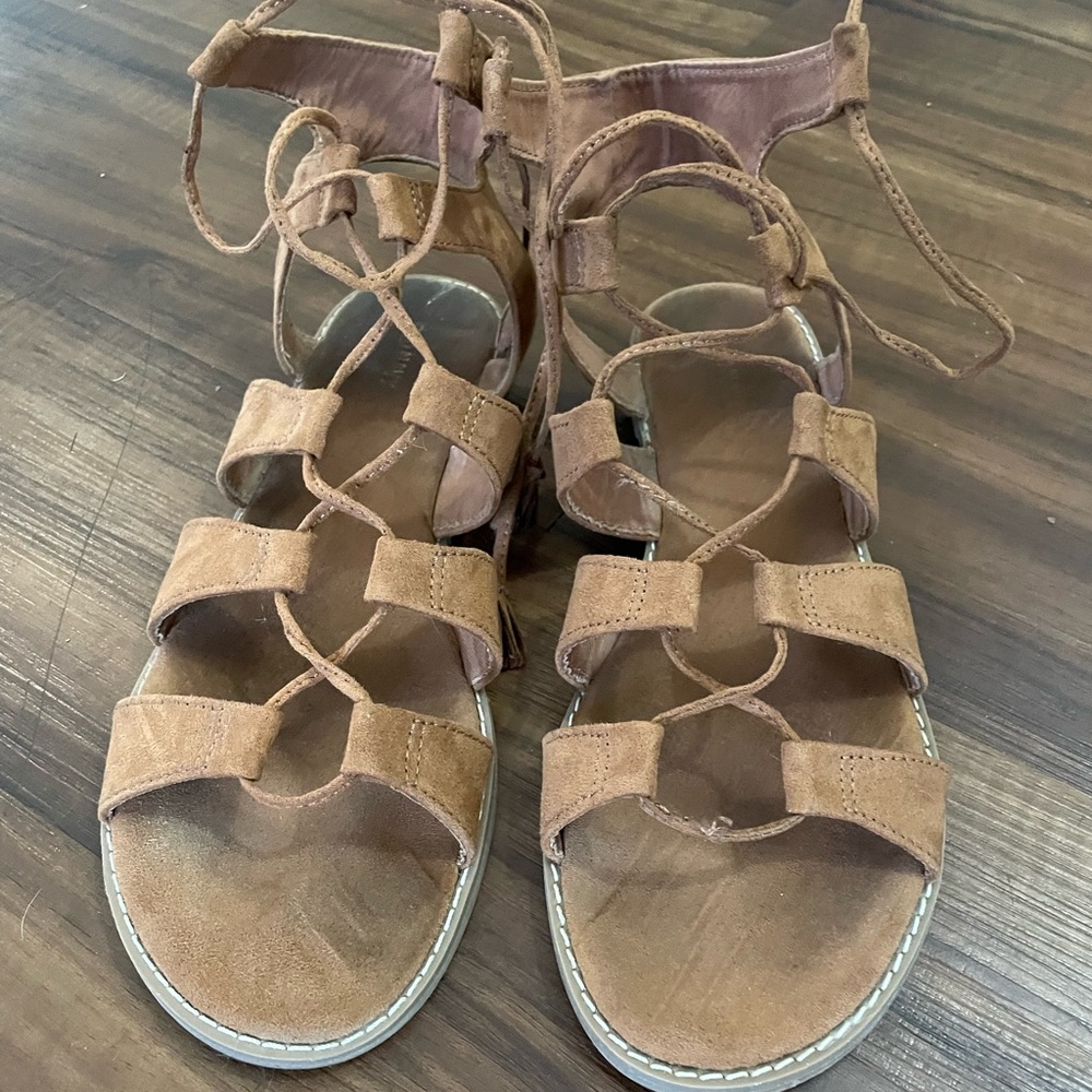 Old Navy Brown Gladiator Lace up Sandals Size 10 - OFFERS OPEN